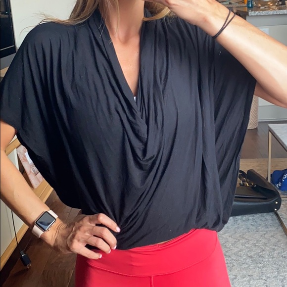 Flowy black cotton top - Picture 2 of 2